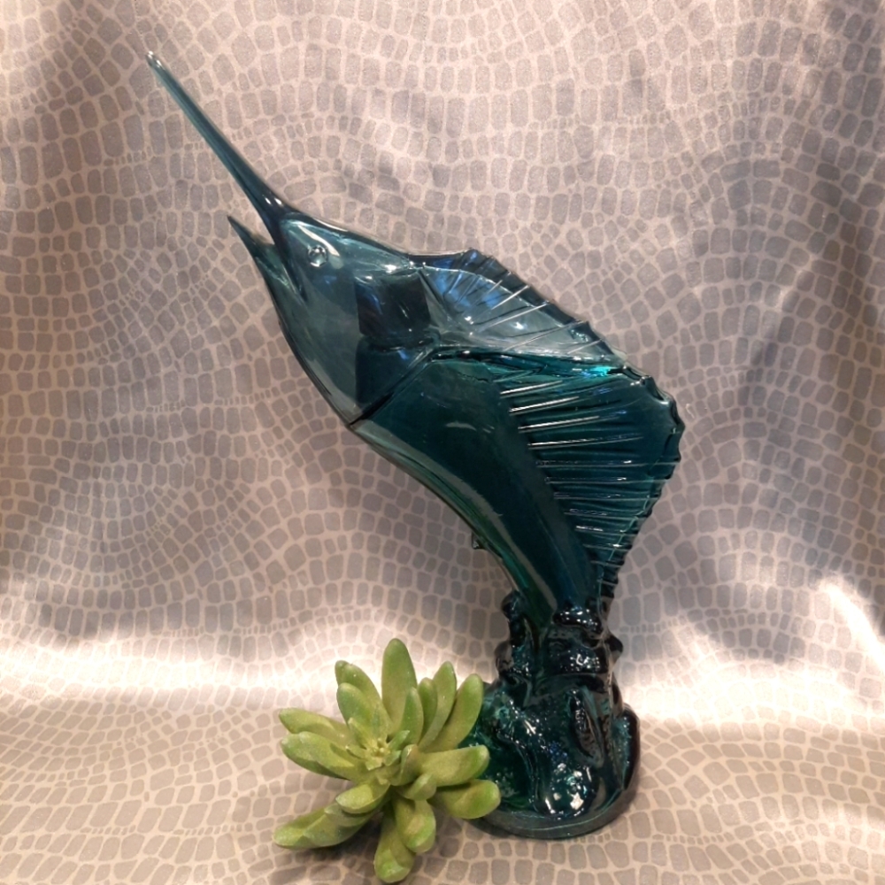 Vintage Avon Swordfish "Sea Trophy" Wild Country After Shave Bottle - Empty